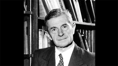 Headshot of Sydney Chapman